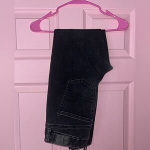 AMERICAN EAGLE ripped skinny jeans